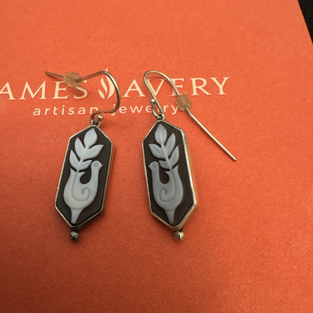 retired James Avery sterling silver peacock cameo earrings RARE Find EUC Folkart